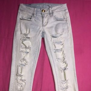 American eagle ripped jeans